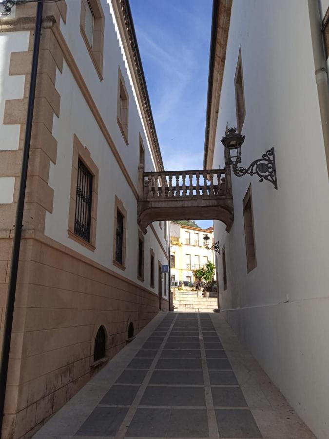 Pension La Sierra Cortes de la Frontera Exterior photo
